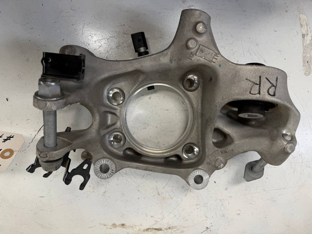 2021 - 2023 Audi A6 Rear Right Wheel Knuckle 80A505460B OEM Used
