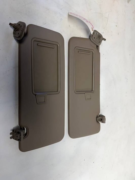 Hyundai Tucson 2020 Sun Visor Set LH RH Pair OEM Used