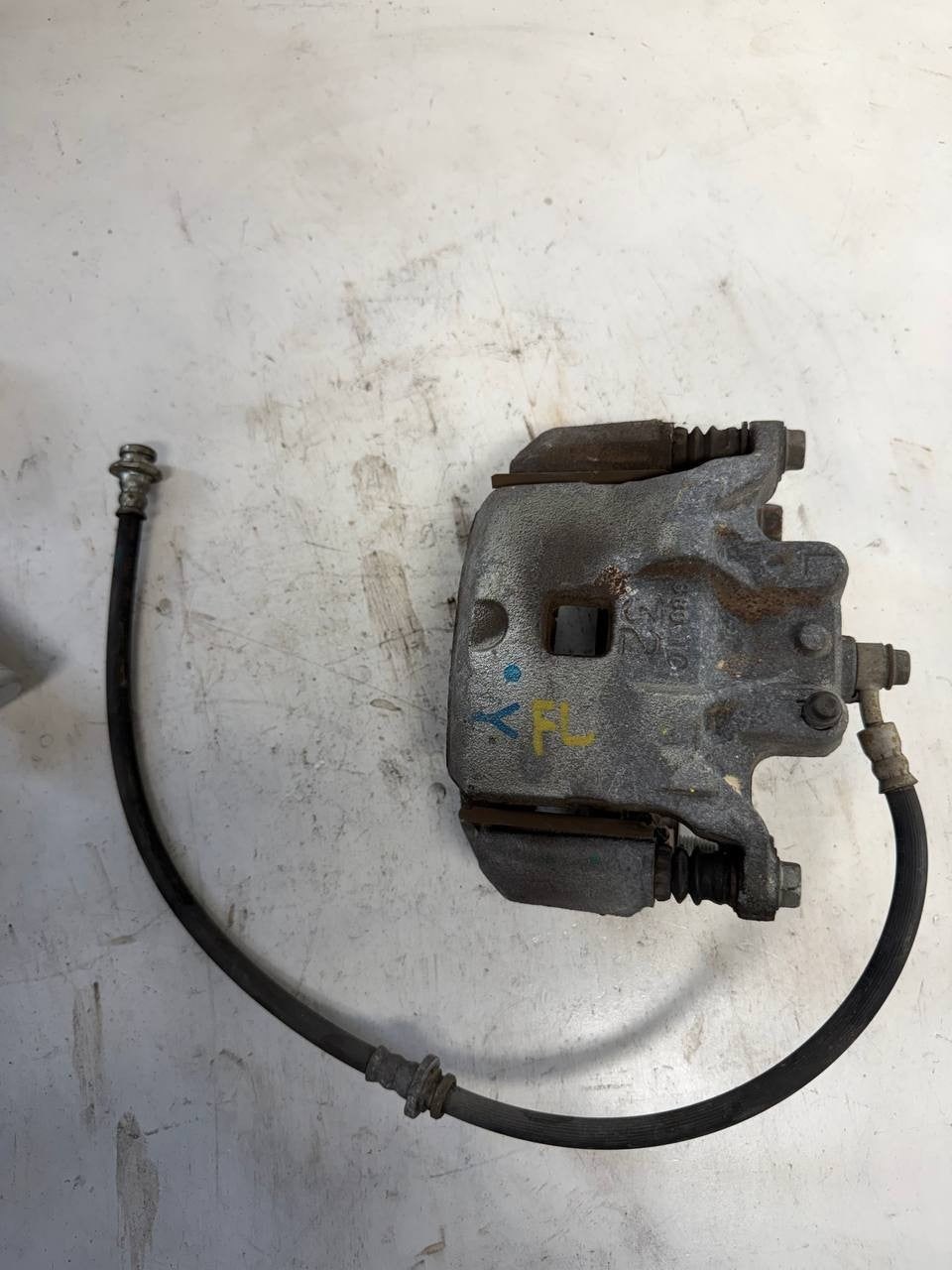 2020 - 2026 Kia Sorento Front Left Brake Caliper OEM Used