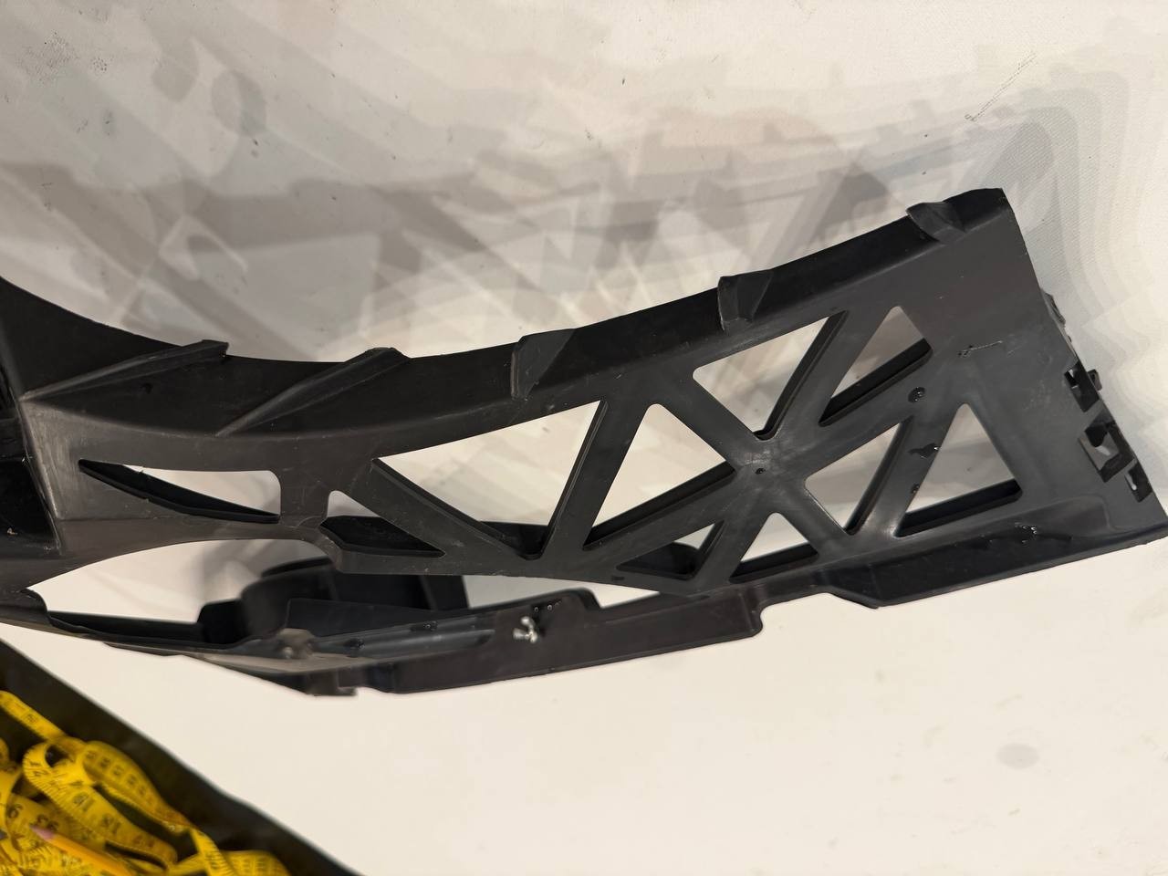 Mercedes-Benz W204 Left Front Bumper Cover Bracket A2048854165 OEM Used