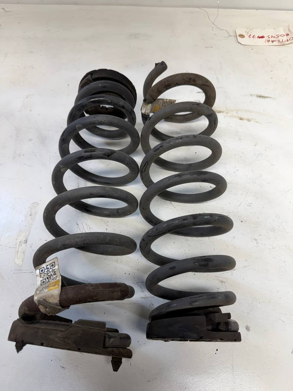 2016 - 2020 Kia Optima Suspension Coil Springs Pair 55350D5650 OEM Used