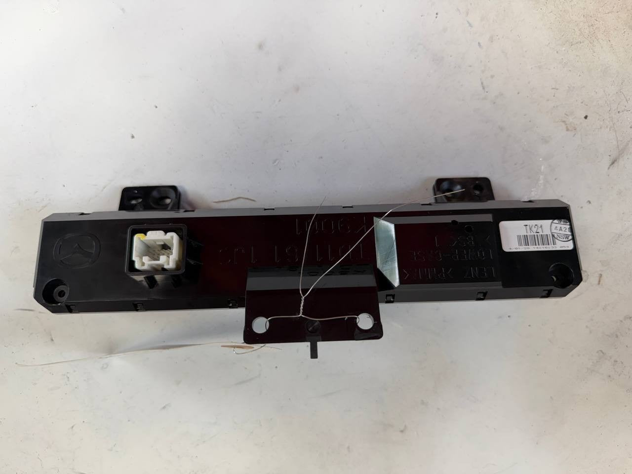 2014 Mazda cx9 Information Display Screen TD11611J0 OEM Used