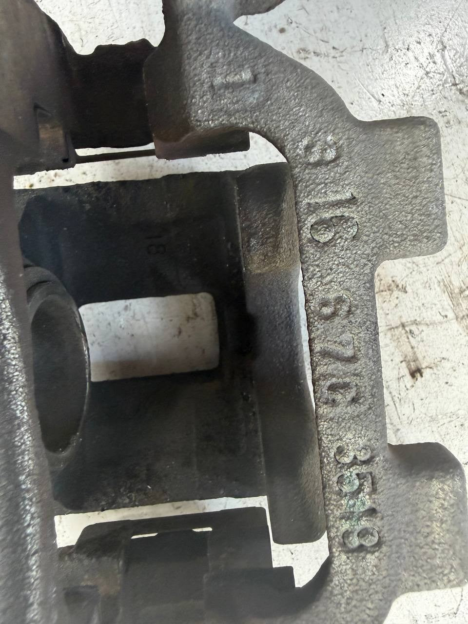 2017 Nissan Murano Rear Right Brake Caliper OEM Used