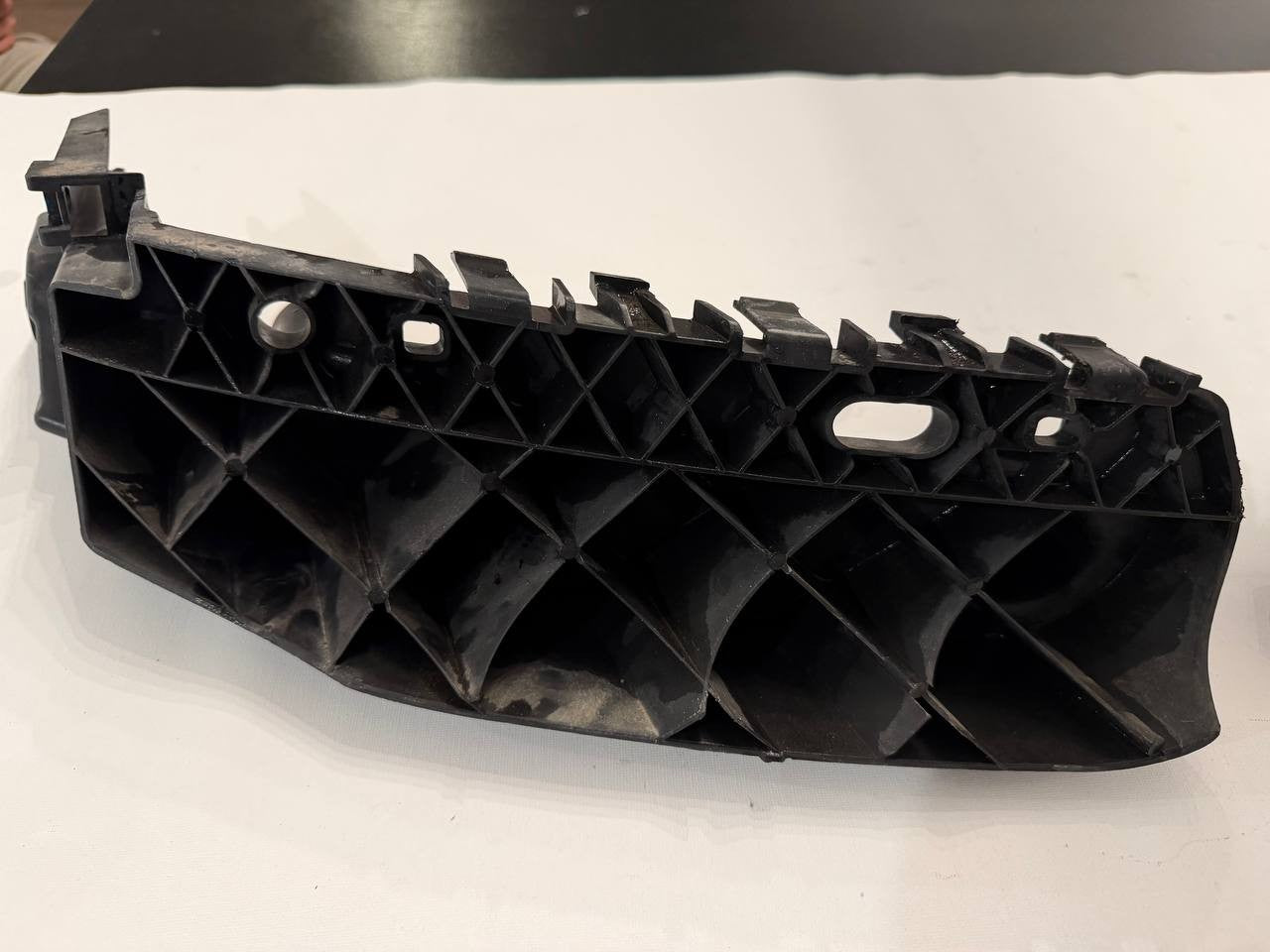 Dodge Durango 2013-2018 Front Bumper Bracket / Bumper Side Support) OEM Used