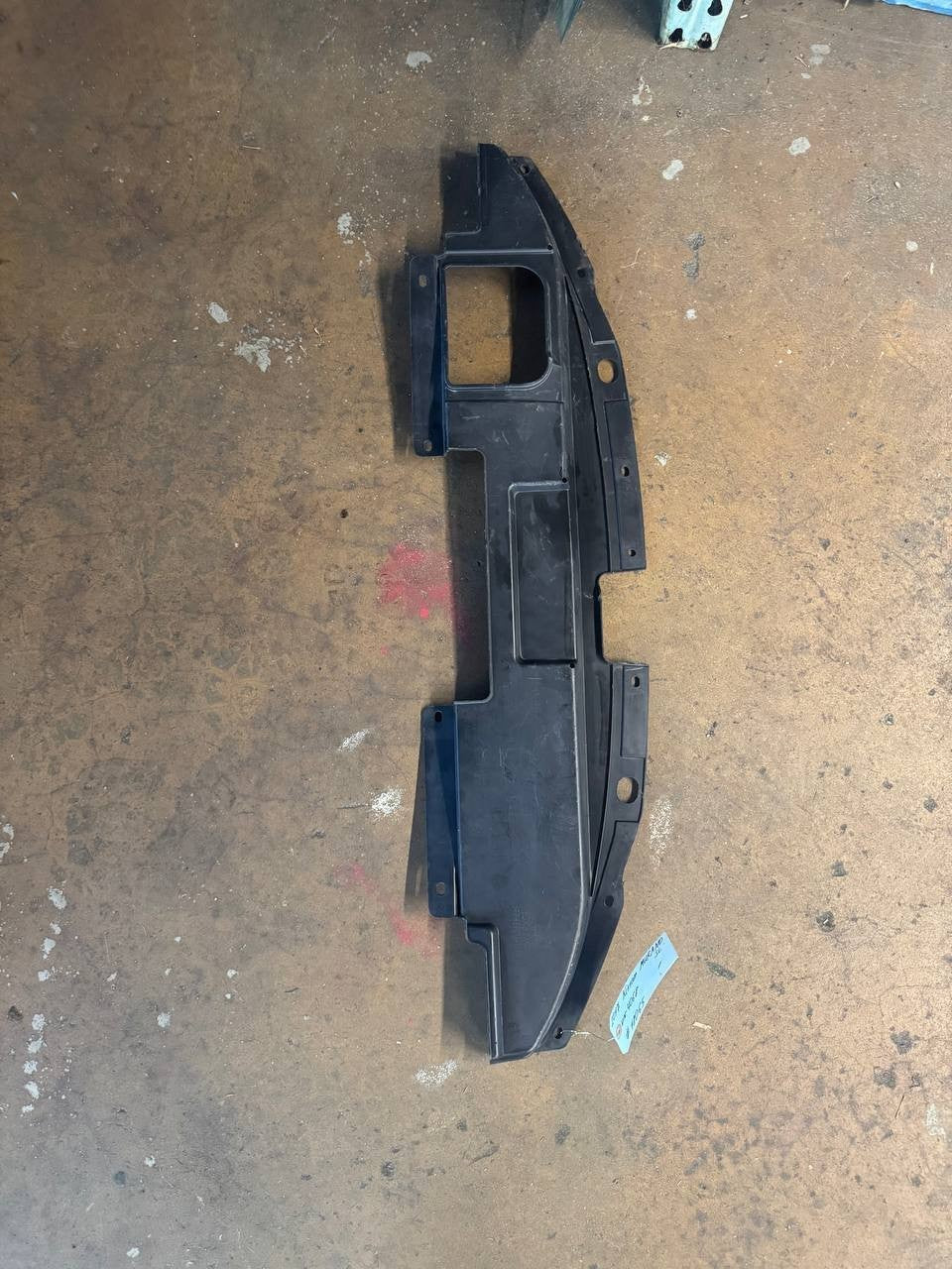 2017 Nissan Murano Upper Front Bumper Sight Shield Cover OEM Used