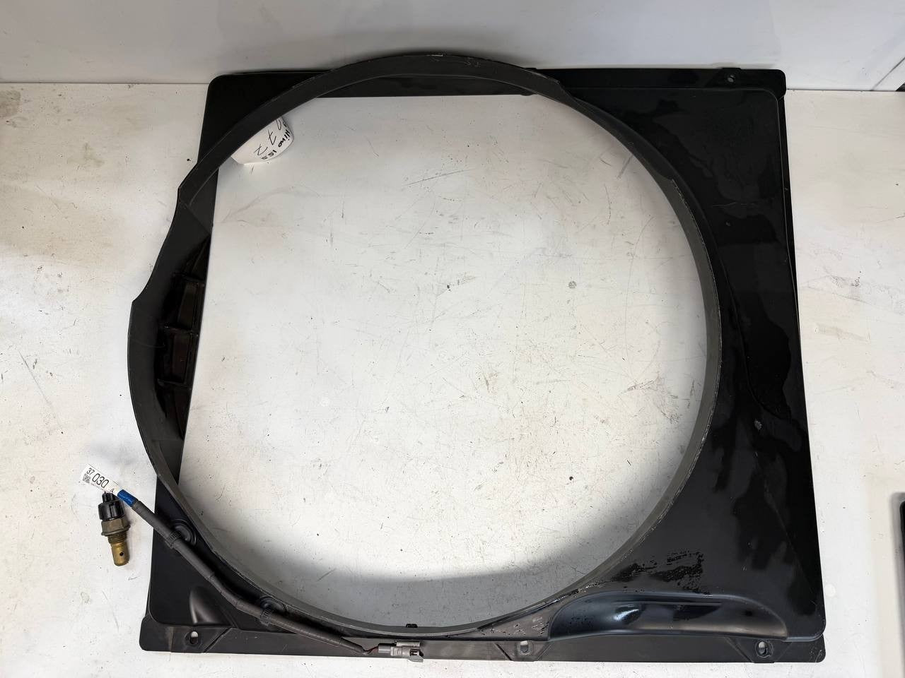 2019 Hino 155/195 Radiator Cooling Fan Shroud OEM w/ Wiring Harness OEM Used