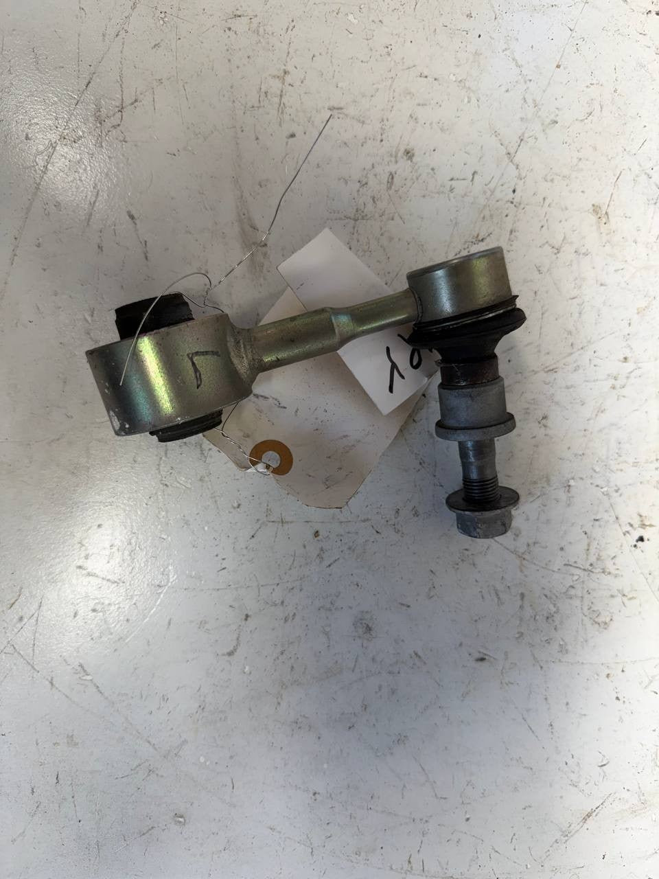 2019 Toyota Camry Rear Left Stabilizer Sway Bar Link OEM Used