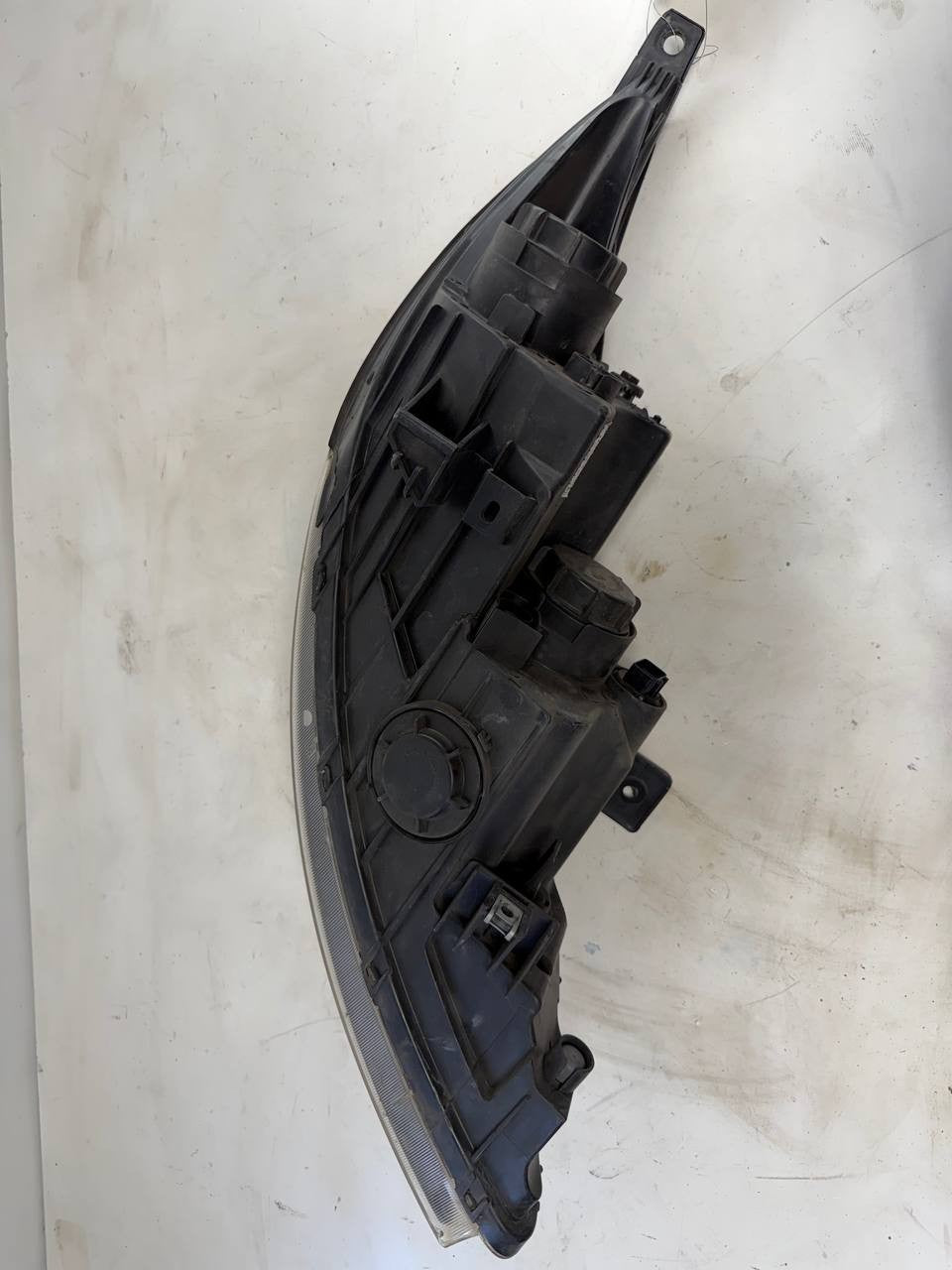 Kia Sportage 2015 Left Side Headlight Headlamp LH OEM Used
