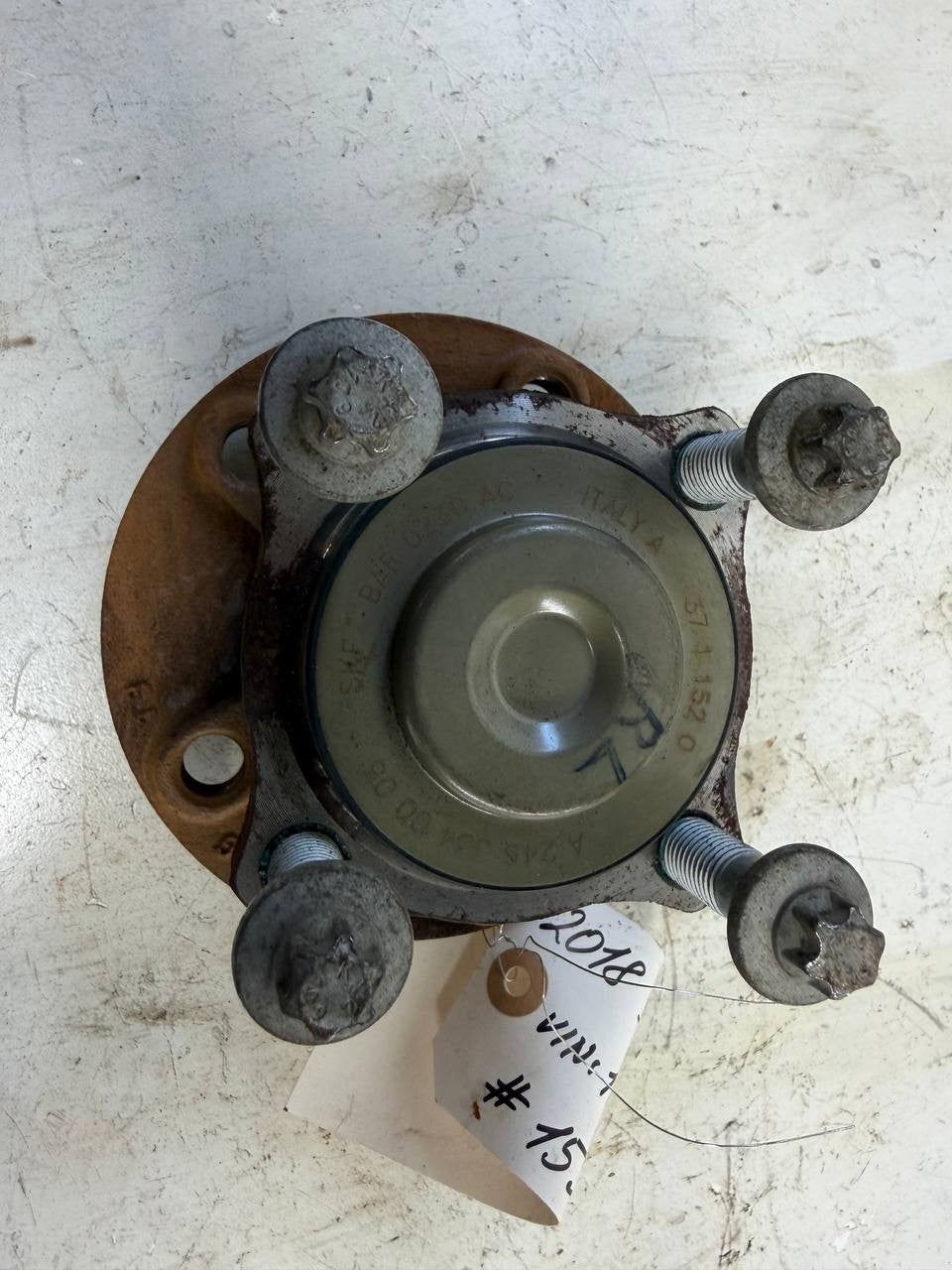 2018 Infinity Qx-30 Rear Right Wheel Hub Bearing Assembly OEM Used