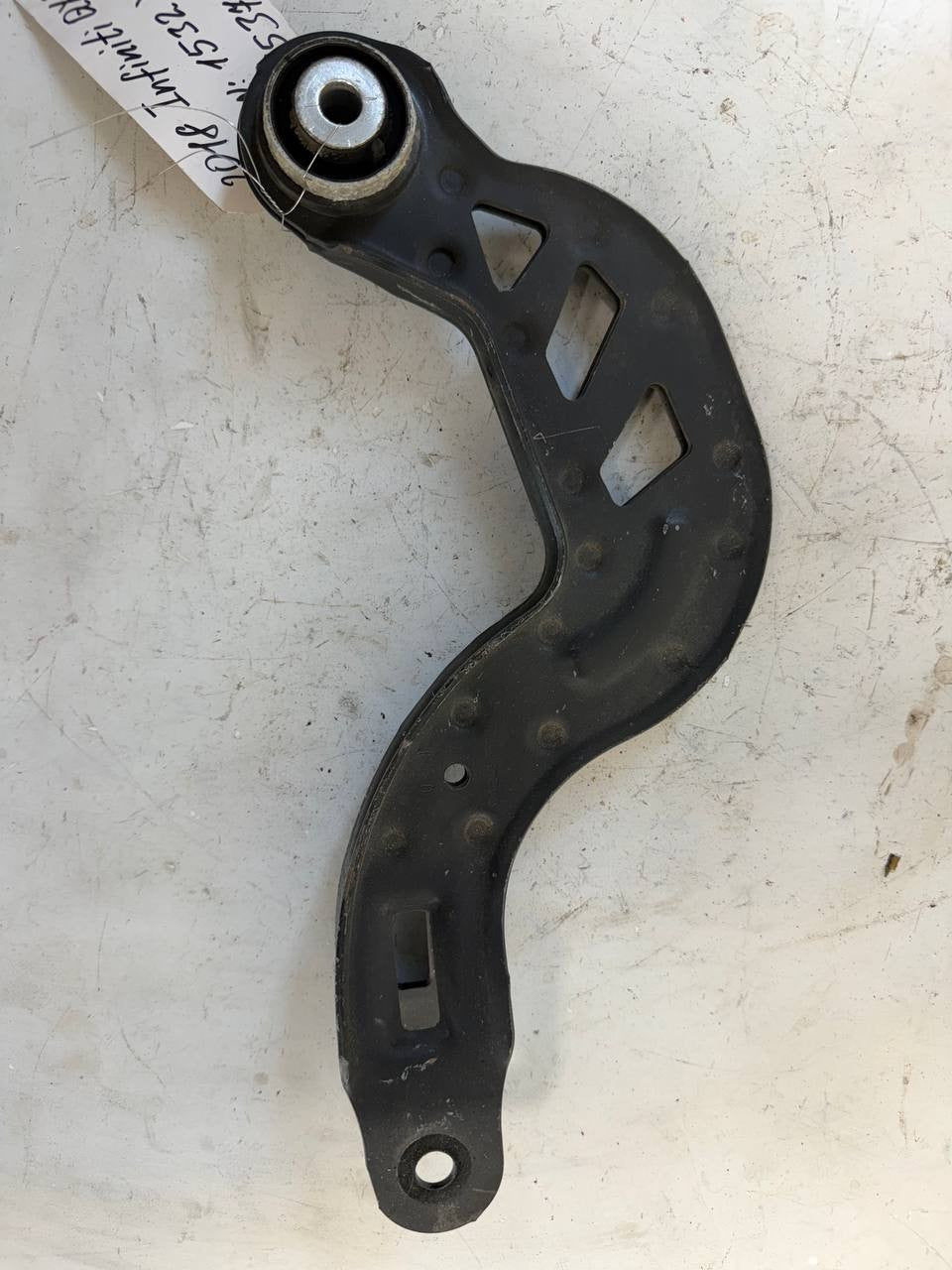 2018 Infiniti qx30 Rear Right Control Arm OEM Used