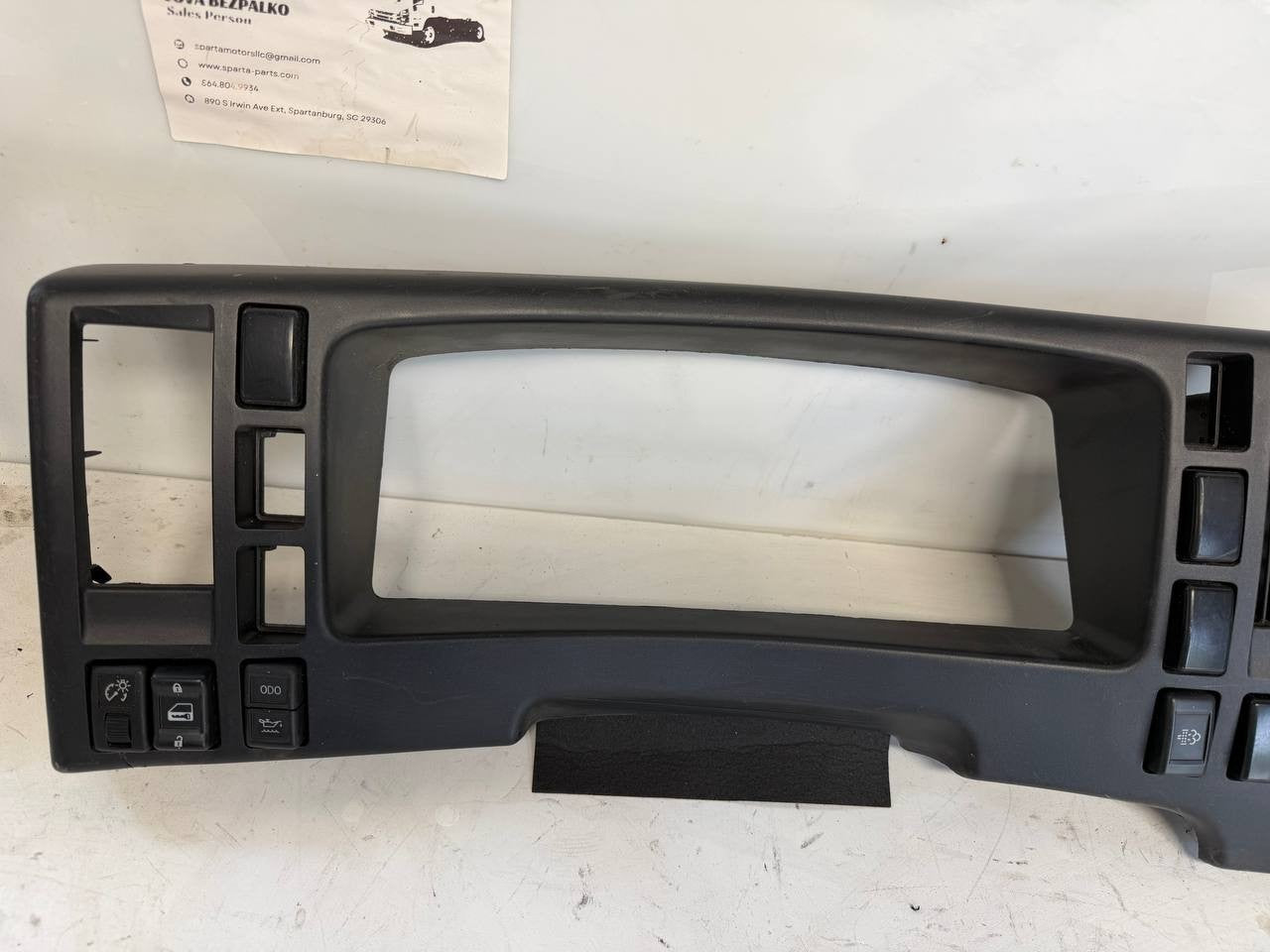 Isuzu NPR Dashboard Dash Panel Instrument Panel OEM Used