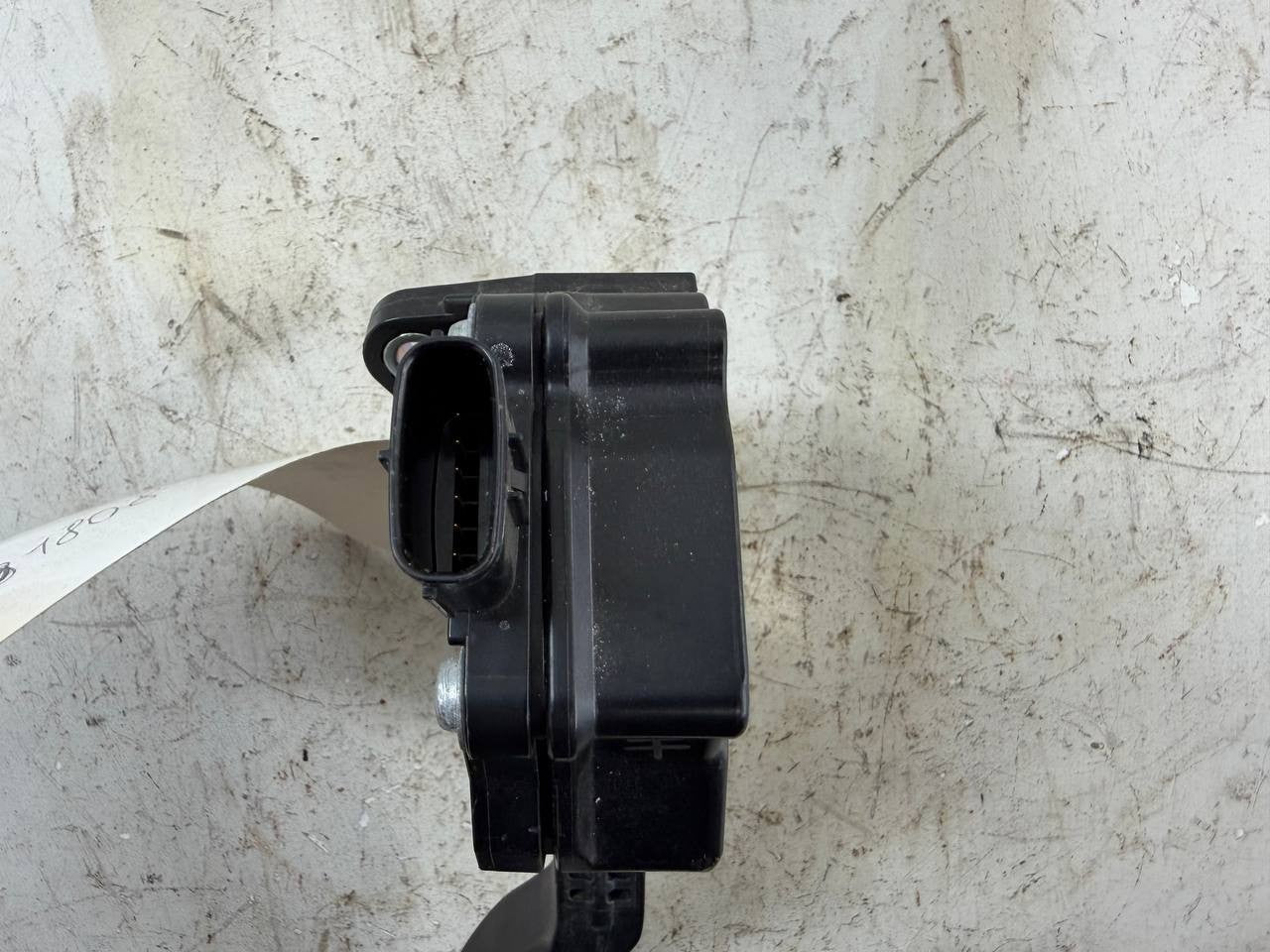 Hino 195 Accelerator Gas Pedal Assembly 78010-37040 OEM Used