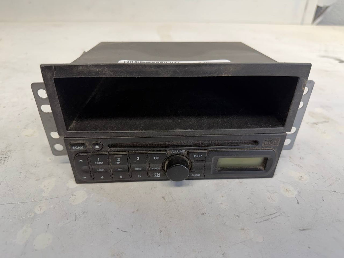 2008-2018 Isuzu Clarion AM/FM CD Player Radio Head Unit Assembly 8-98170-708-0
