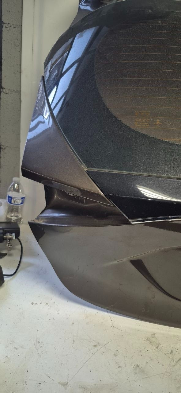 2017-2018 INFINITI QX30 LIFTGATE TAILGATE BACK DOOR GRAY METALLIC OEM