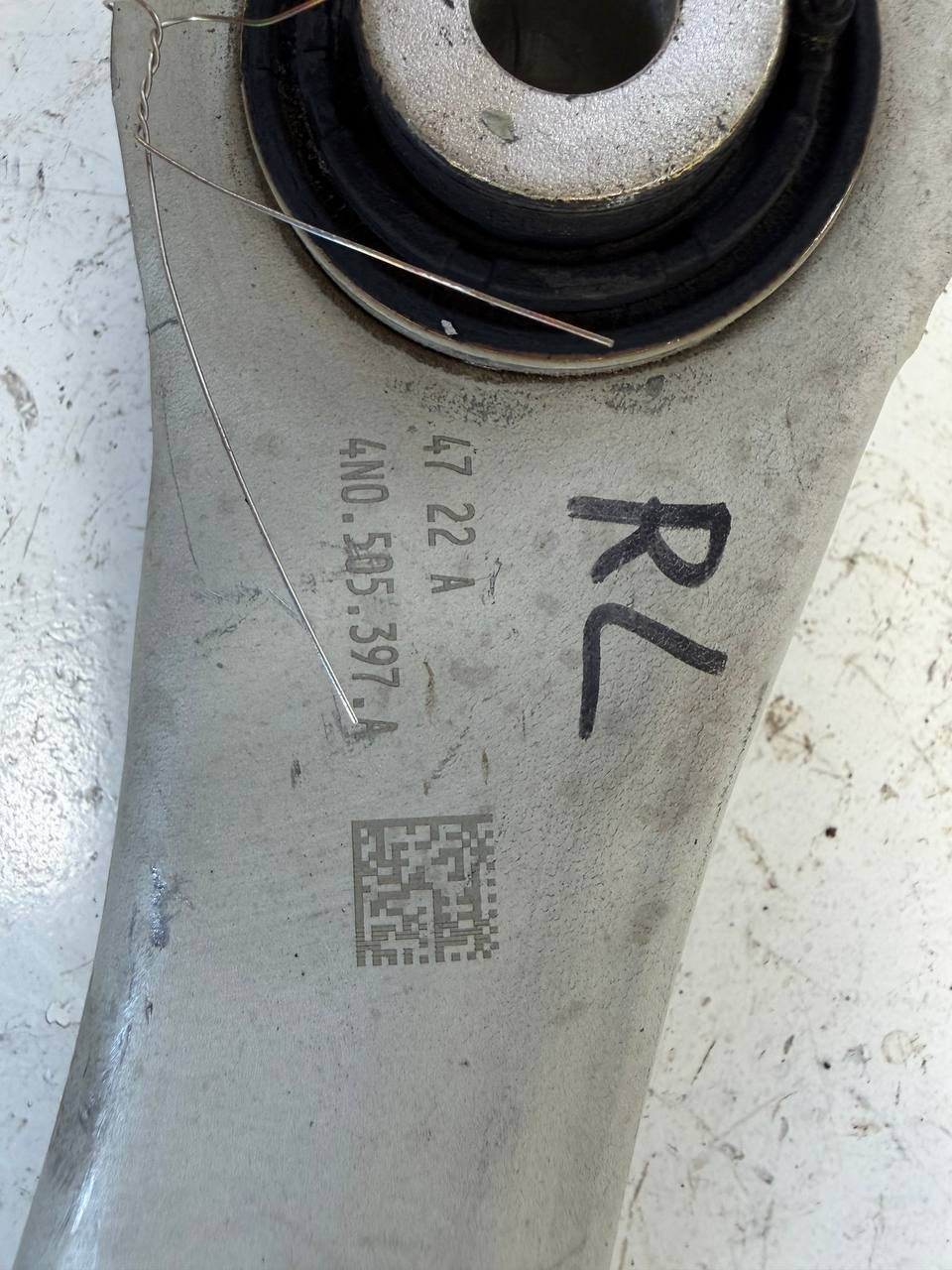 2021 - 2023 Audi A6 Rear Left Control Arm 4N0505397A OEM Used