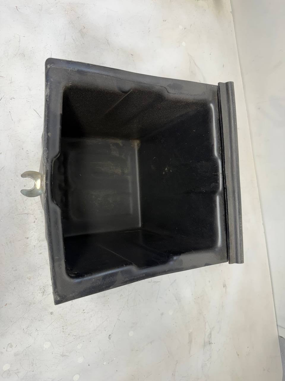 WALTCO Liftgate Hydraulic Pump / Power Unit Cover OEM Used