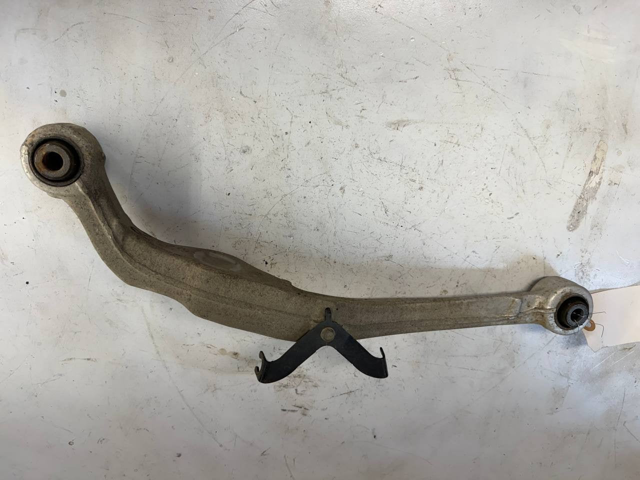 2019 Nissan Rogue Rear Right Control Arm OEM Used