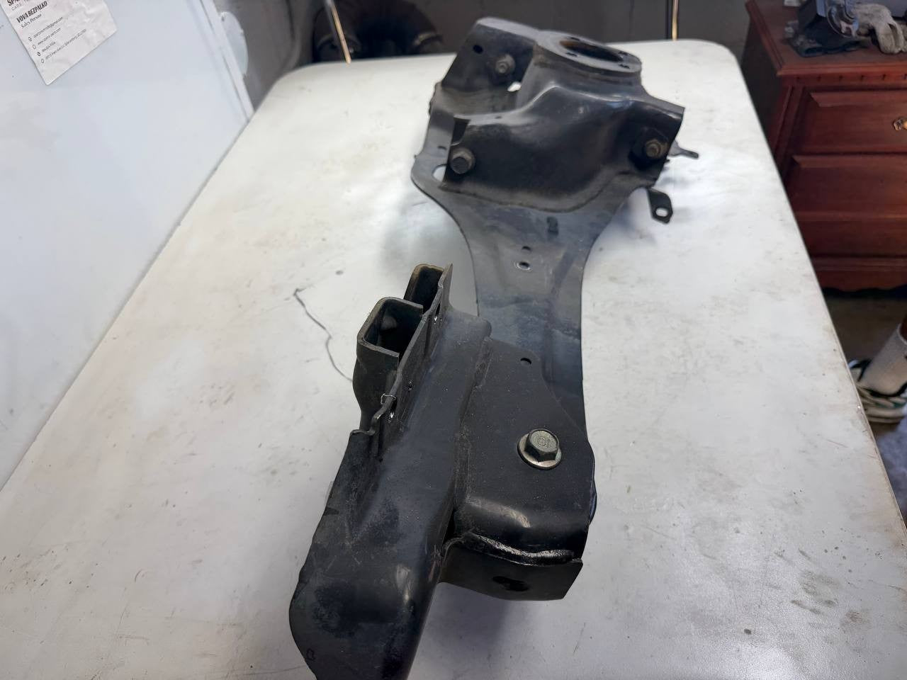 2012 Mazda CX-9 Rear Right Knuckle w/ Trailing Arm Assembly OEM Used