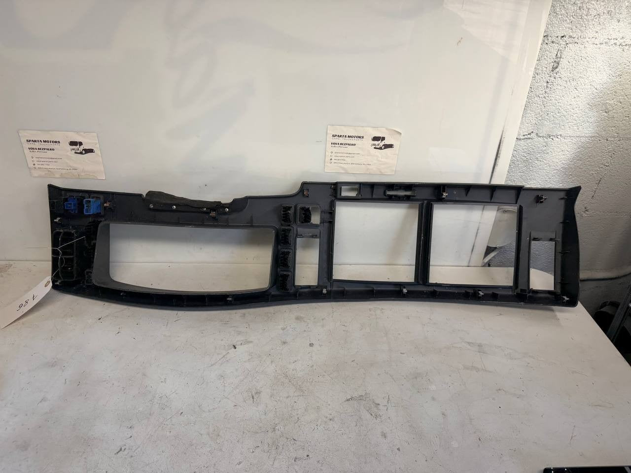 Isuzu NPR Dashboard Dash Panel Instrument Panel OEM Used