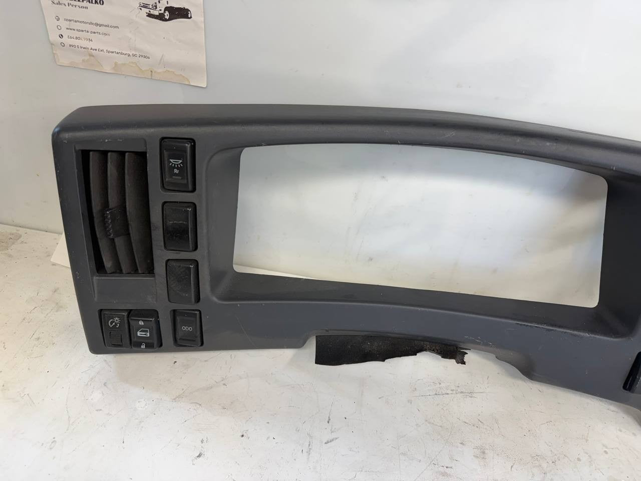 Isuzu NPR Dashboard Dash Panel Instrument Panel OEM Used