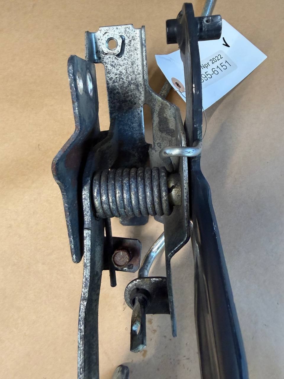 Isuzu NPR 2022 Cab Door Lock Handle Latch Mechanism OEM Used