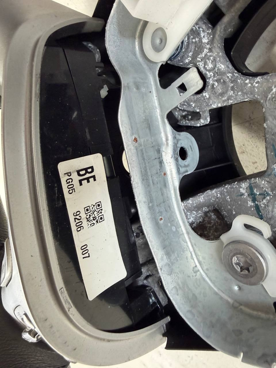 2017 Nissan Murano Steering Wheel Assembly OEM Used