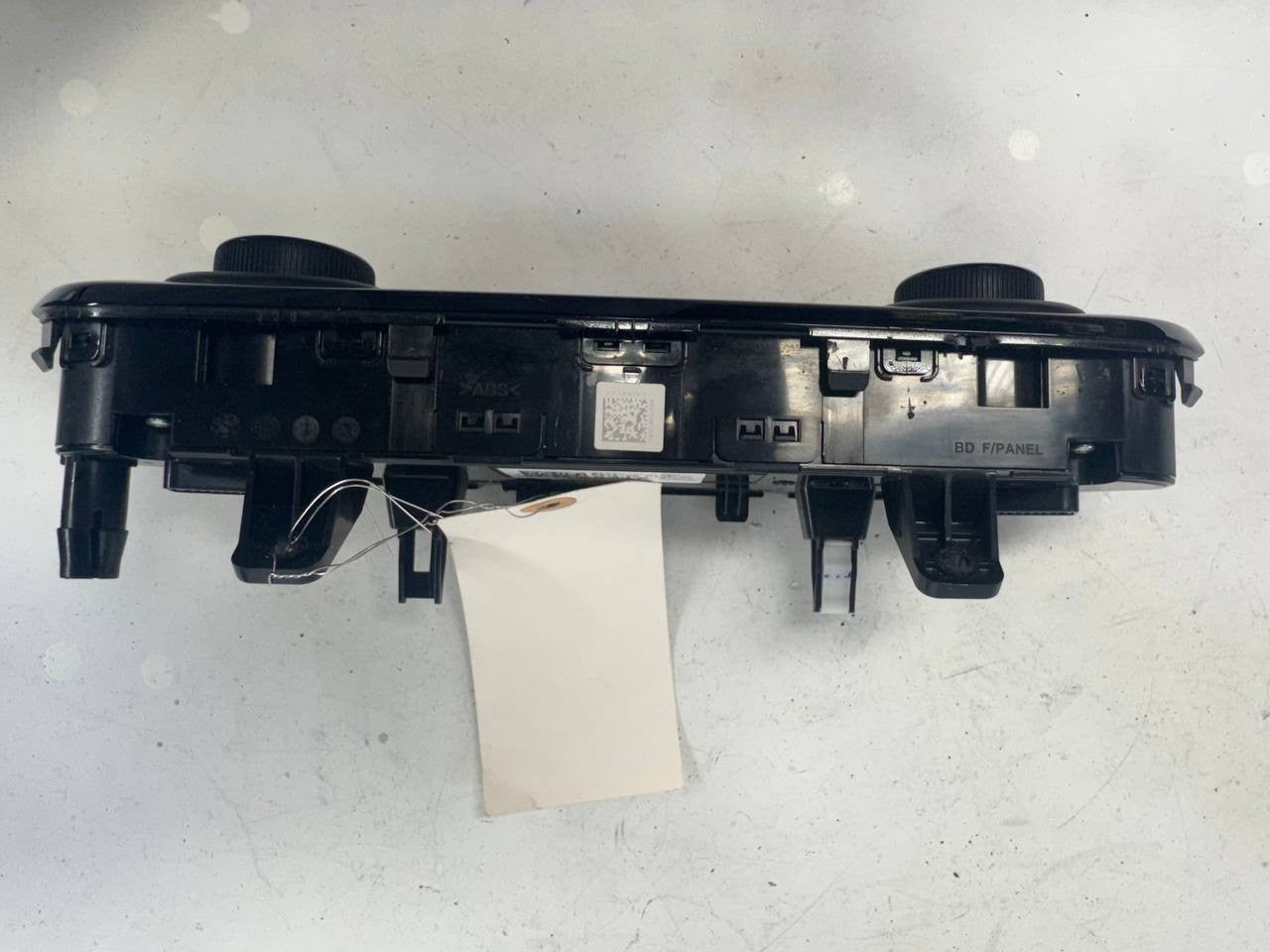 2019 Kia Forte Climate Control A/C Heater Temperature Control Panel 97250M6310WK