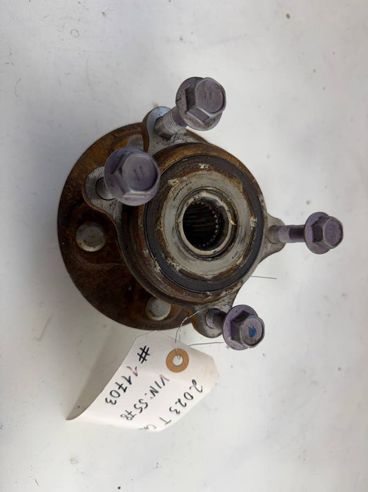 Toyota Camry 2023 Rear Wheel Hub Bearing Assembly w/o ABS Sensor OEM Used
