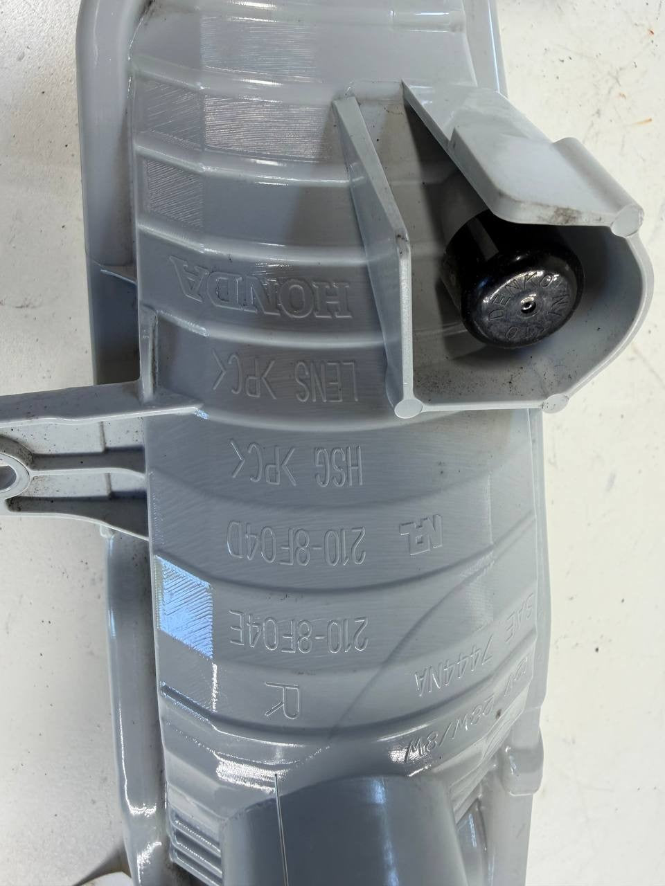 Honda Ridgeline 2022 Right Side Fog Light Lamp LH OEM Used
