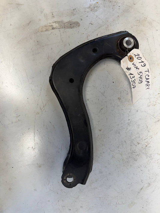 2019 Toyota Camry Rear Upper Control Arm OEM Used