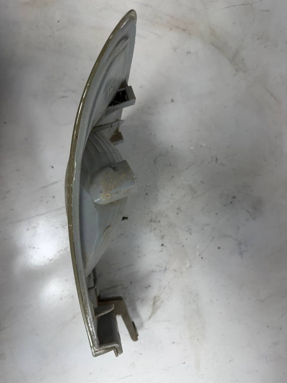 Isuzu NPR 2018 Right Side Turn Signal Marker Light RH OEM Used