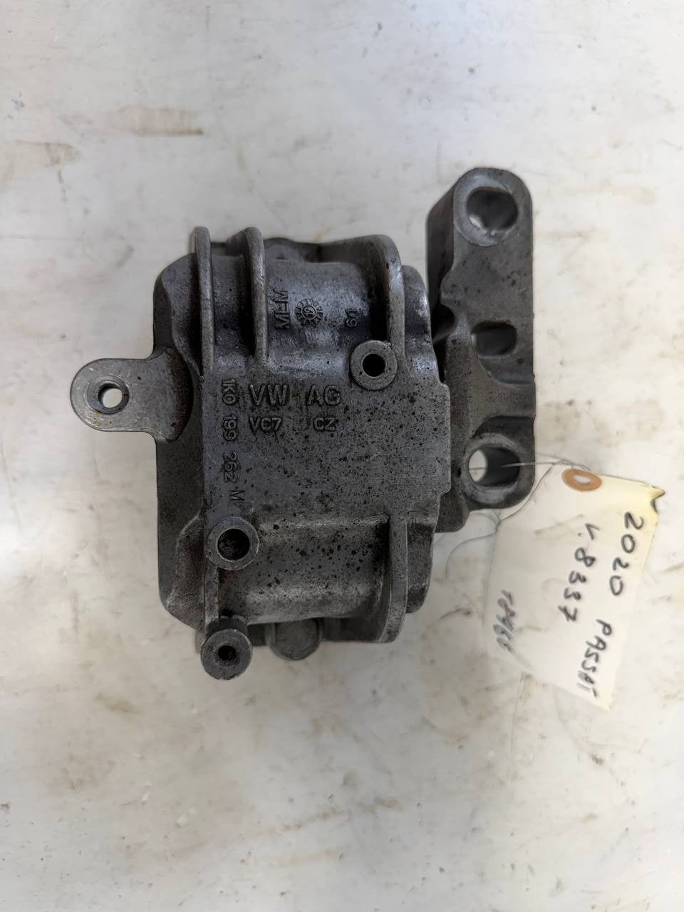 Volkswagen Passat 2020 Engine Motor Mount 1K0199262 OEM Used