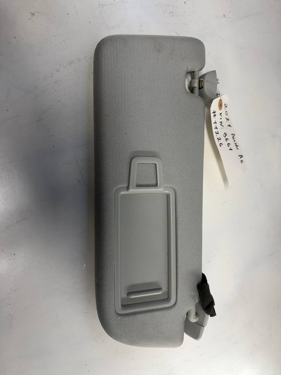 2021 Audi A6 Passenger Right Sun Visor RH OEM Used