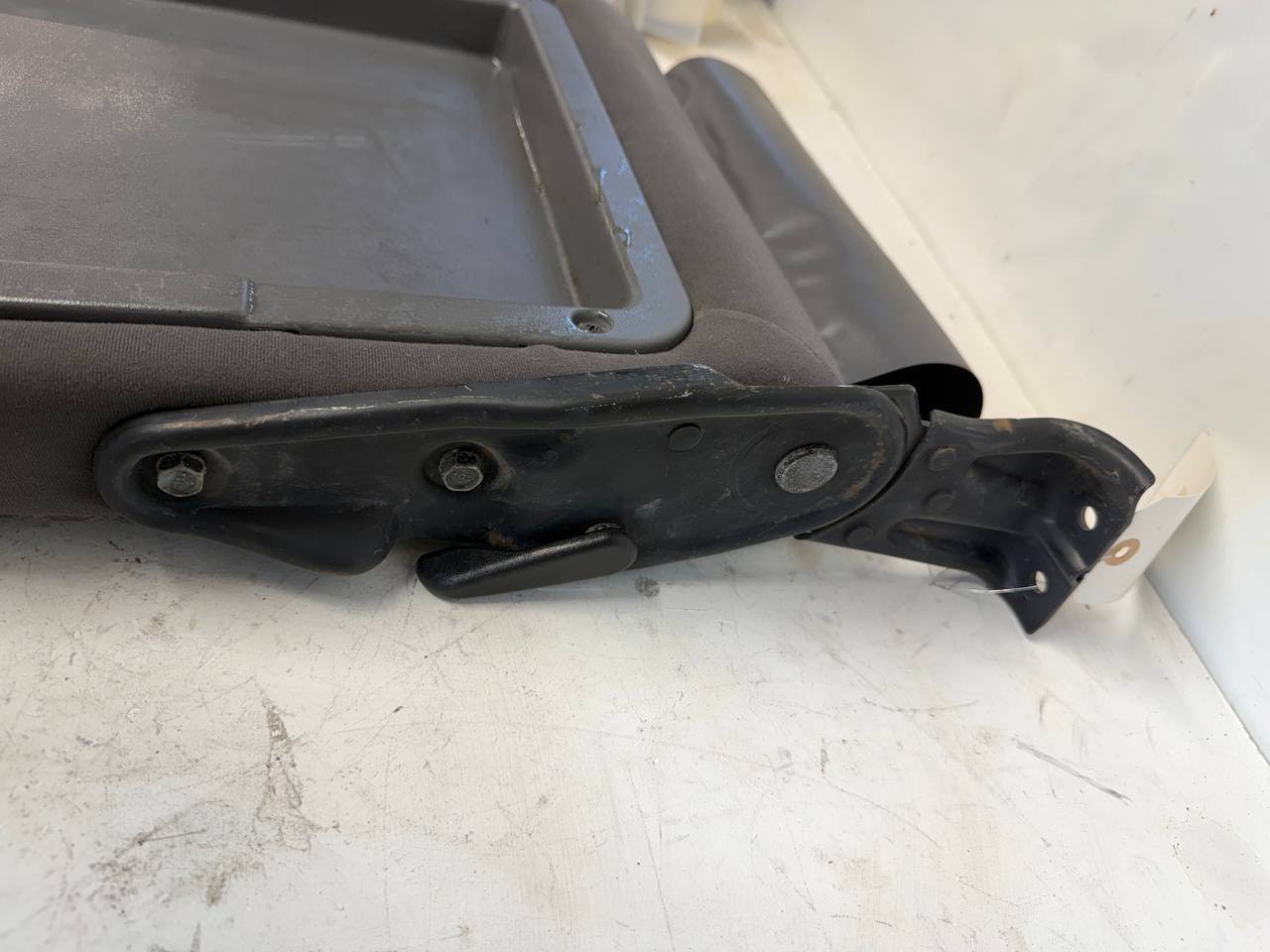 Isuzu NPR Center Middle Seat Assembly Front Bench OEM Used