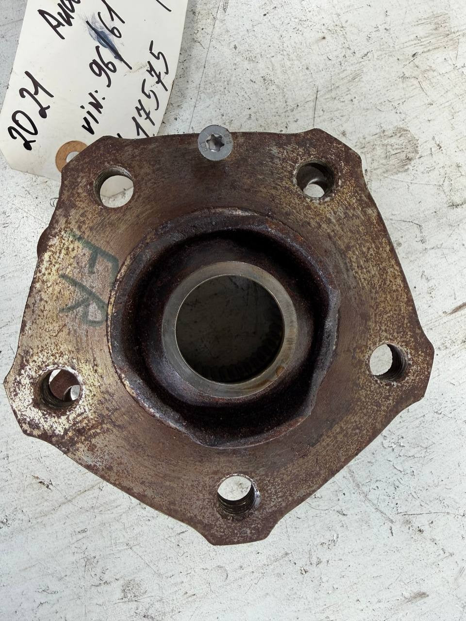 2021 Audi A6 Front Right Wheel Hub Bearing Assembly OEM Used