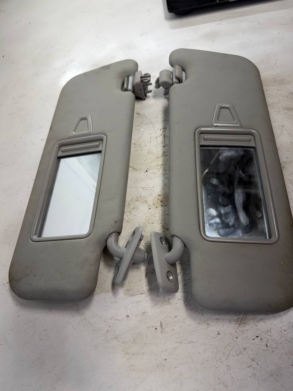 Kia Sportage Sun Visor Driver Side and Passenger Side OEM Used