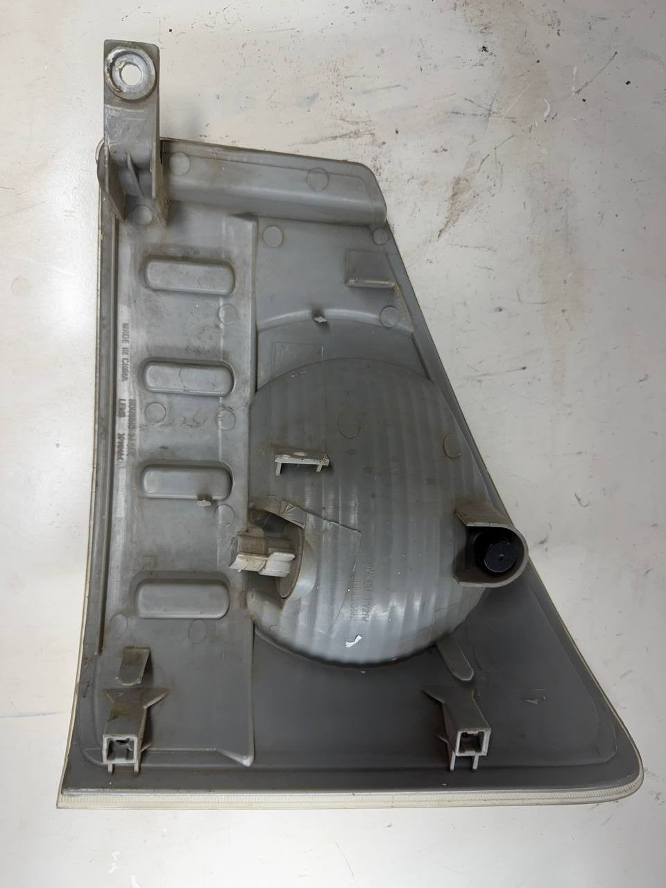 Isuzu NPR 2018 Right Side Turn Signal Marker Light RH OEM Used
