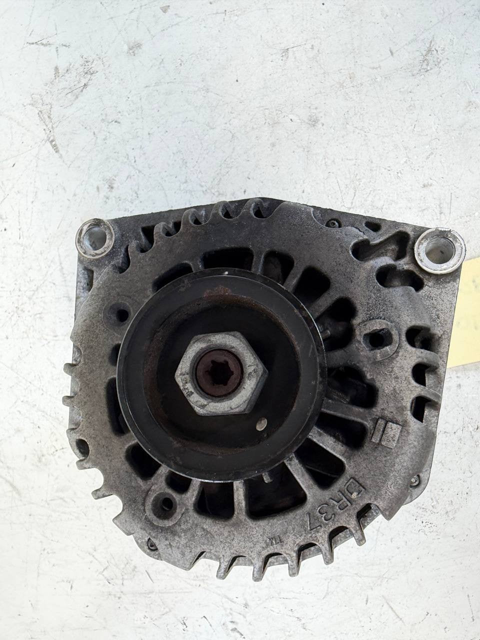 Isuzu NPR 6.0L Gas Alternator Generator OEM Used