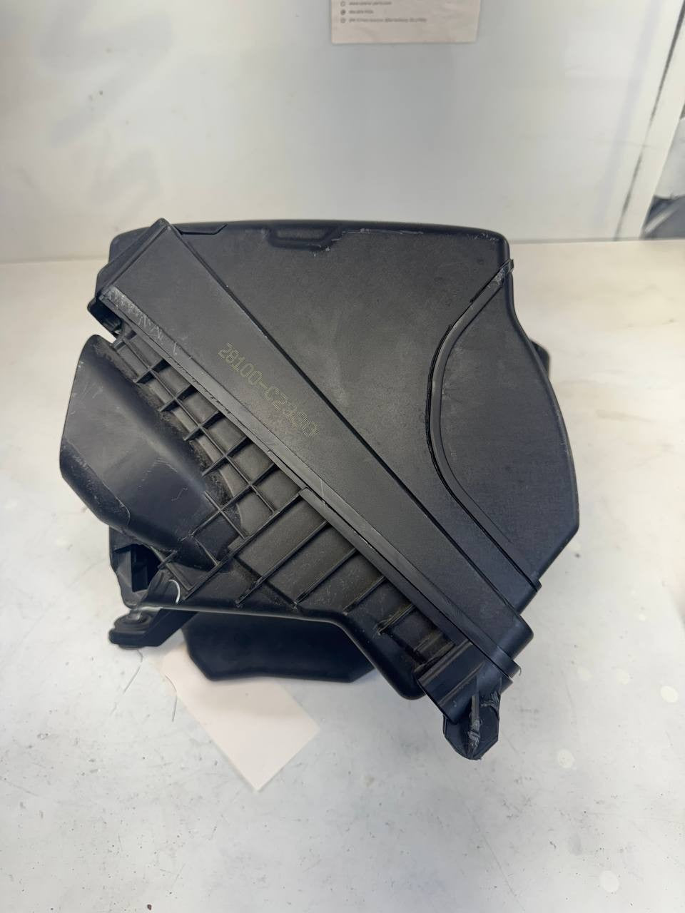 2016-2020 Kia Optima Air Filter Housing Air Cleaner Box 28100-C2330 OEM Used