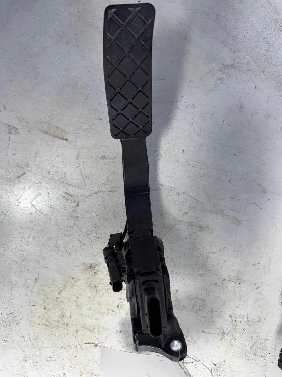 Audi A6 2021 Accelerator Gas Pedal Assembly 6PV 011 642-11 OEM Used