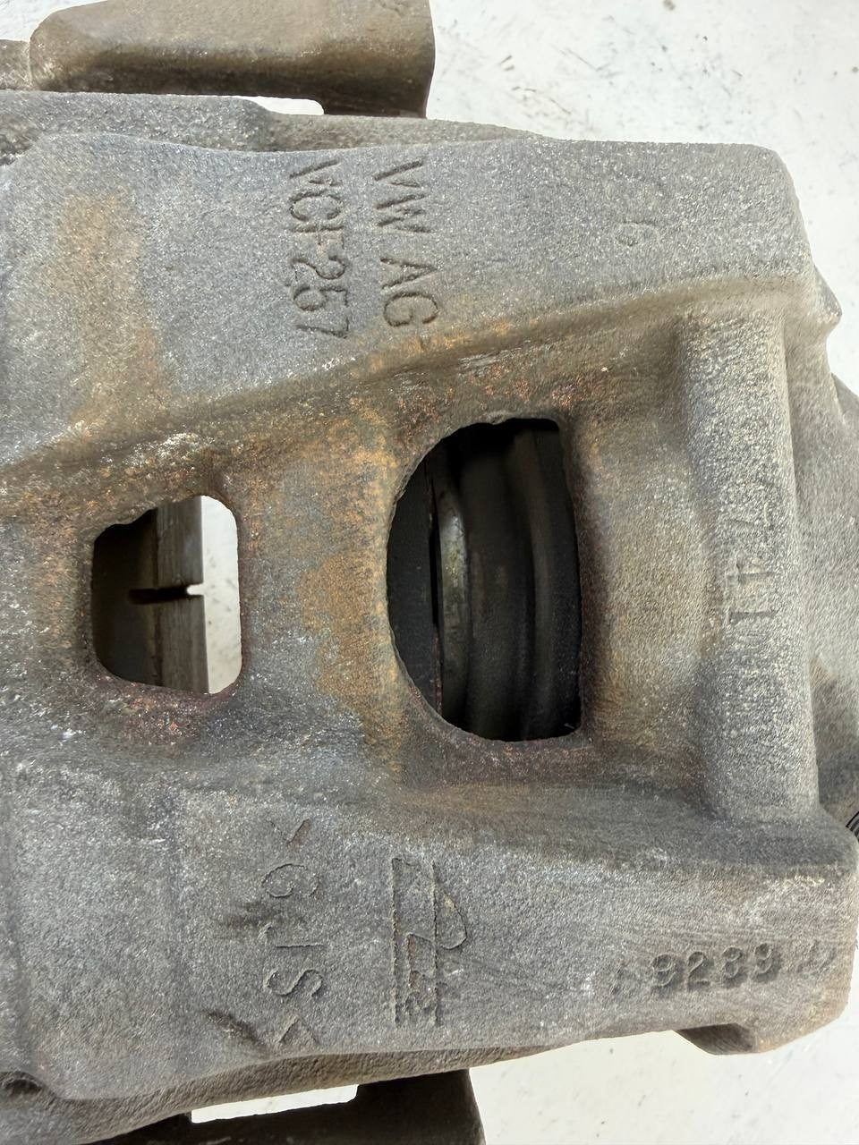 2020 Volkswagen Passat Front Left Brake Caliper OEM Used