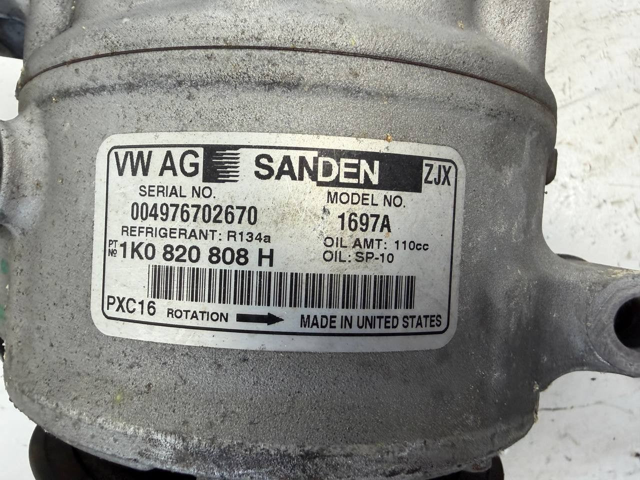 2016 Volkswagen Passat A/C Air Conditioning Compressor P1KO820808H OEM Used