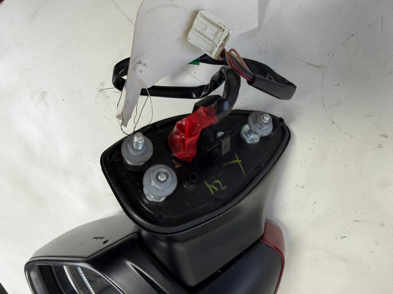 2019 Toyota Camry RH Side View Door Mirror OEM Used
