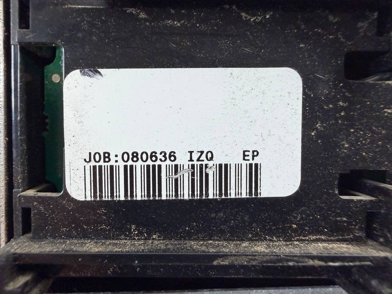International Instrument Cluster Dash Gauge Assembly 3868370C98 OEM Used