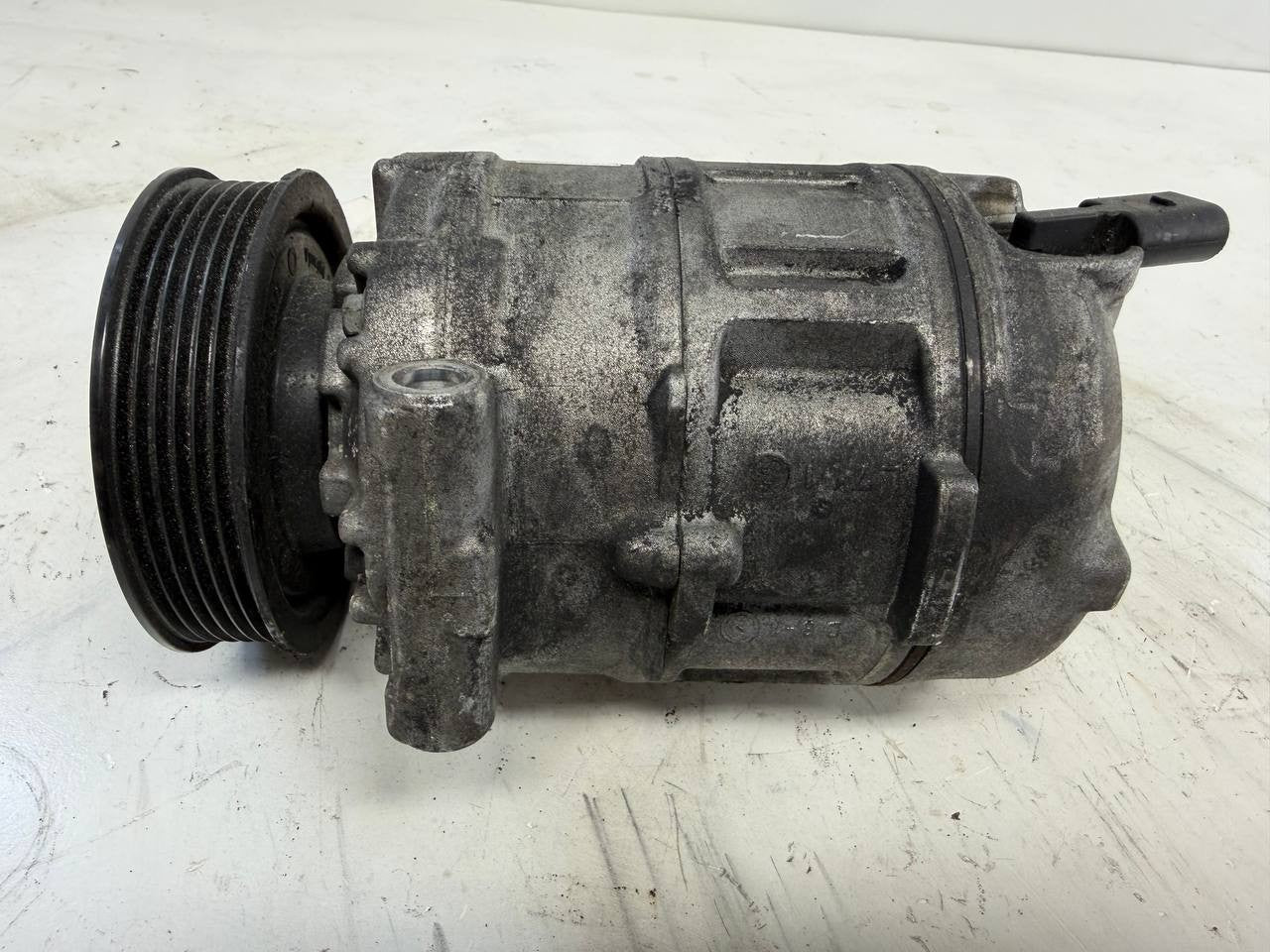 2020 Volkswagen Passat A/C Air Conditioning Compressor 1K0820859S OEM Used