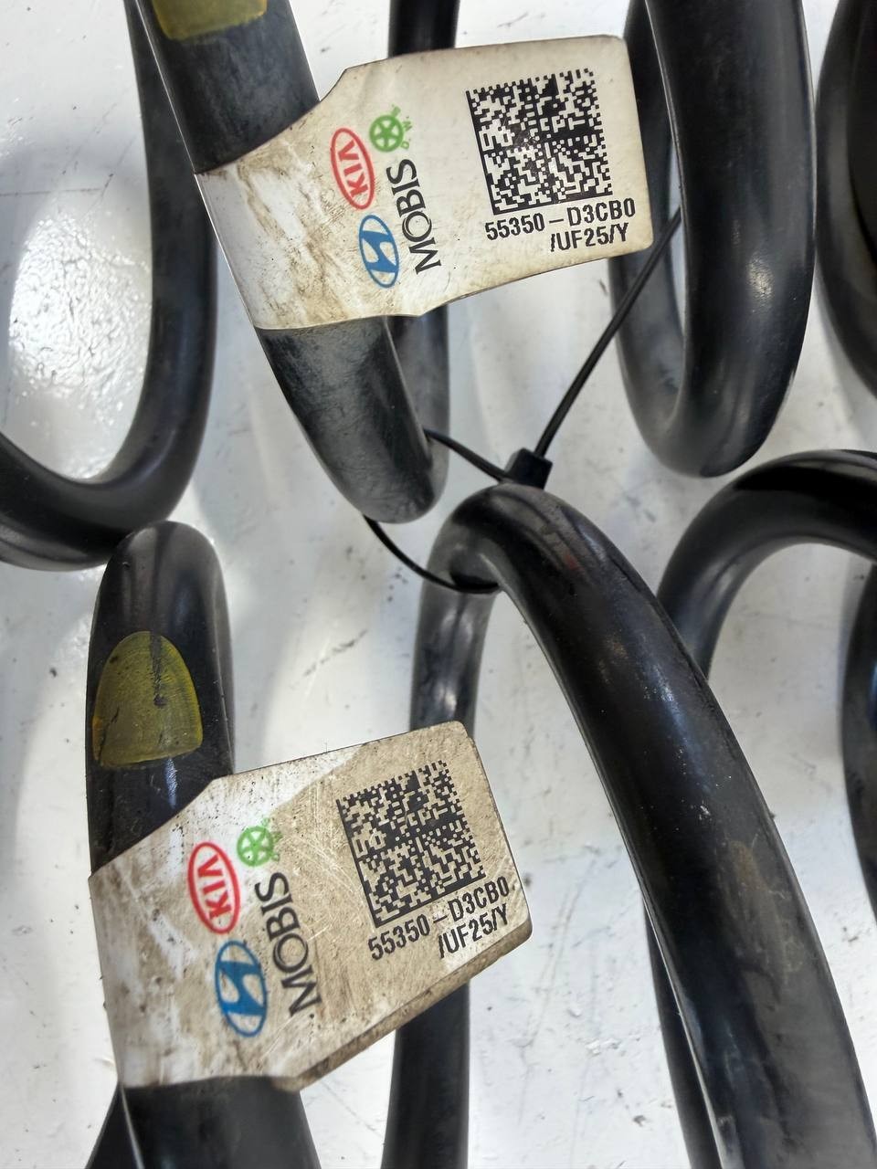 2020 Hyundai Tucson Suspension Coil Springs Pair 55350D3CB0 OEM Used