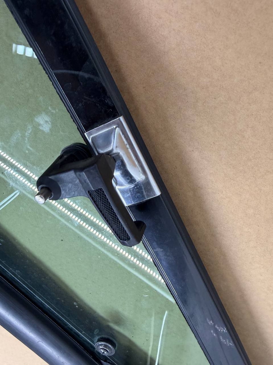 Freightliner LH Driver Door Vent Glass OEM