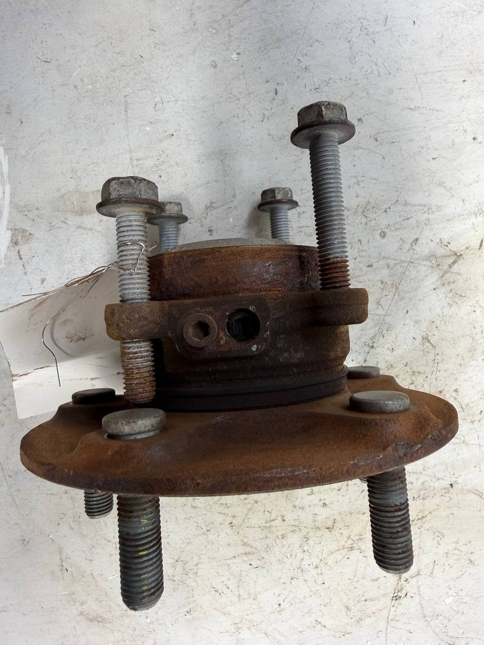 2020 Dodge Journey Wheel Hub Bearing Assembly OEM Used