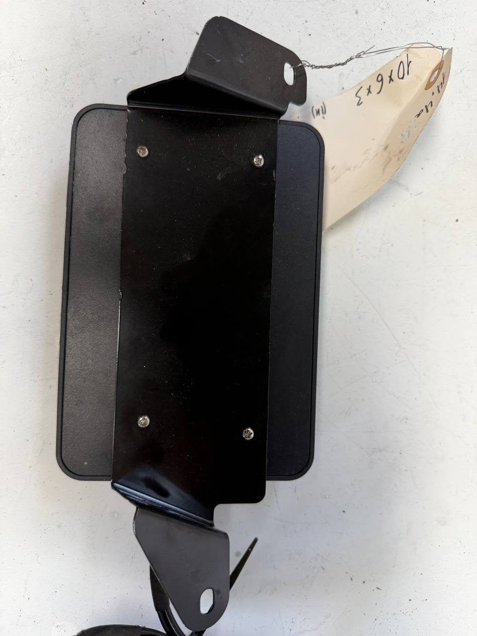 2022 Hino L6 4-in-1 Low Profile Telematics Antenna GPS LTE PP407087 OEM Used
