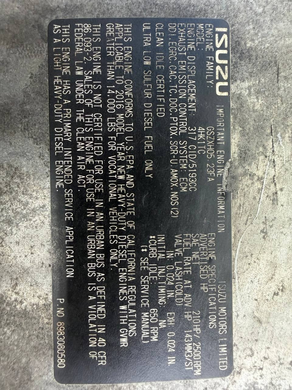 2016 Isuzu Engine Valve Cover 8983080580 OEM